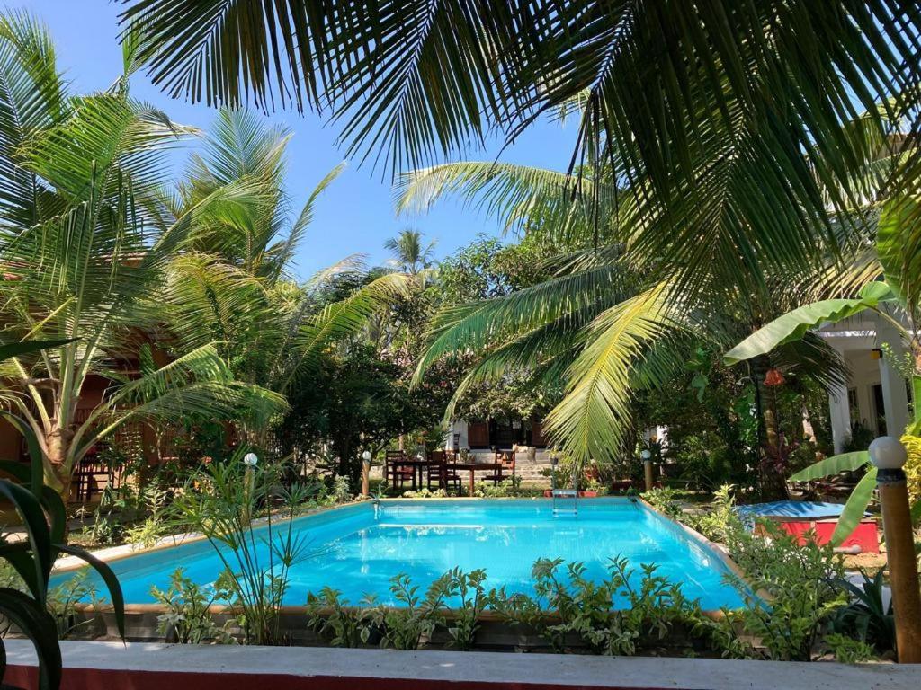 Hotel La Perla Bentota Extérieur photo