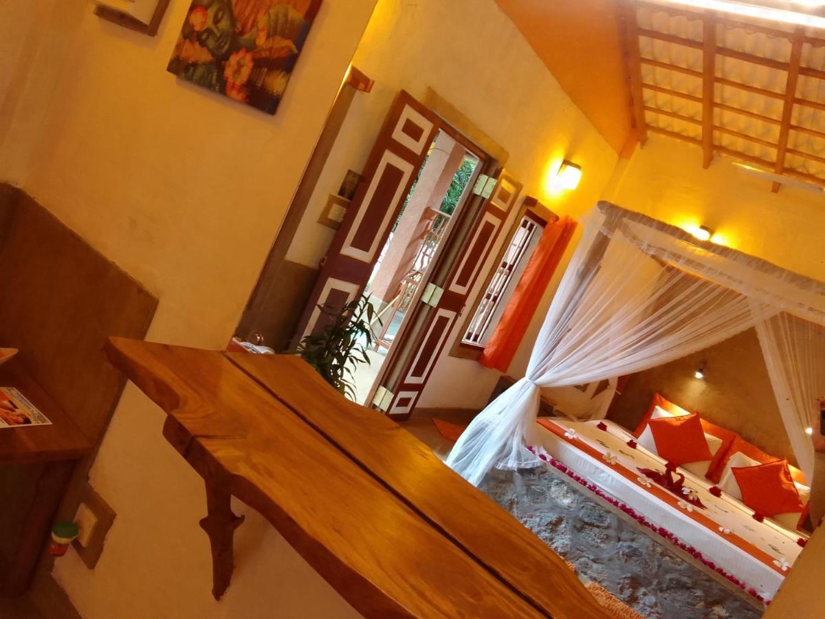 Hotel La Perla Bentota Extérieur photo