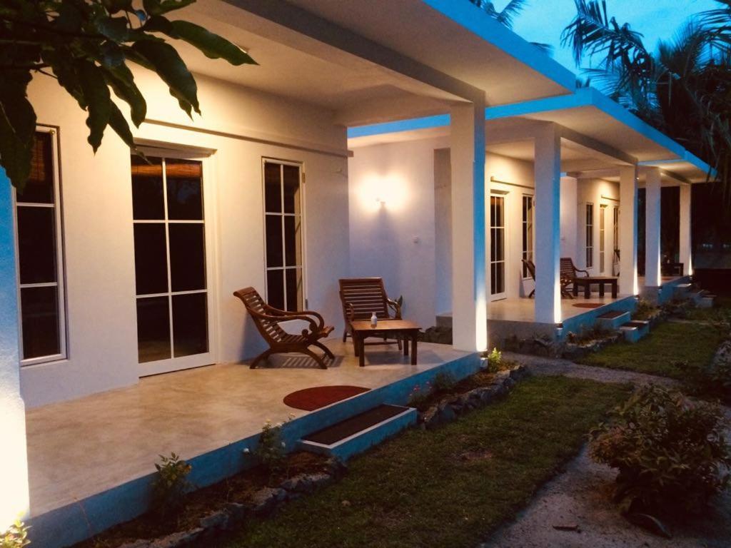 Hotel La Perla Bentota Extérieur photo