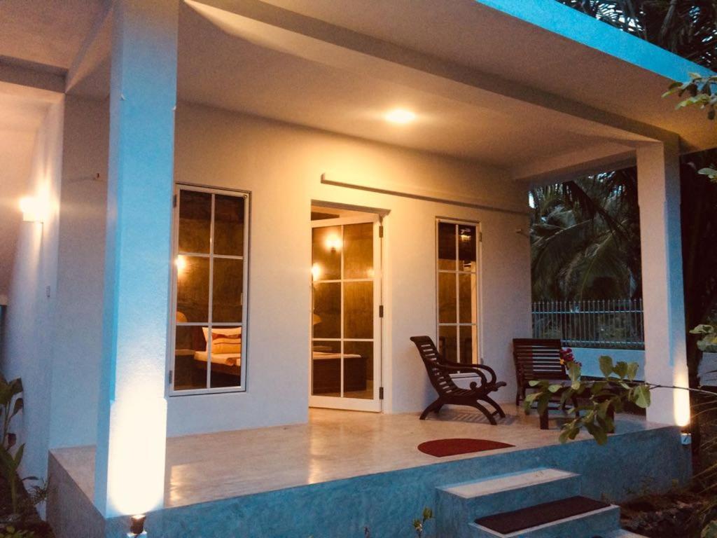 Hotel La Perla Bentota Extérieur photo